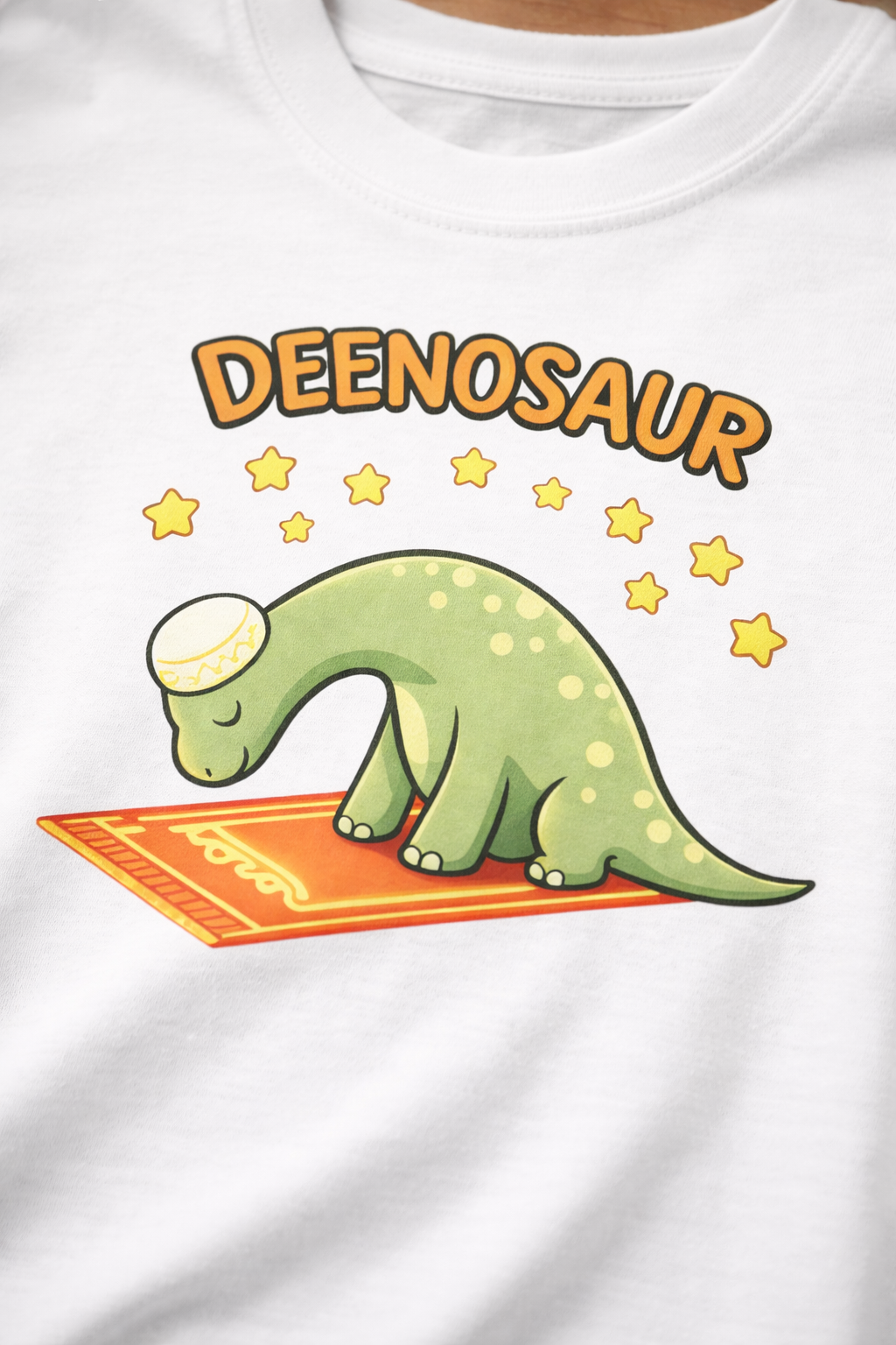 Deenosaur Kids T-Shirt – Cute Praying Dinosaur Islamic Tee